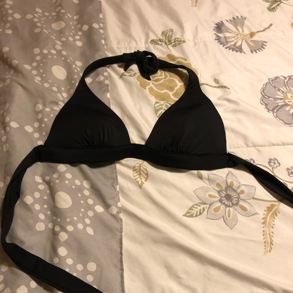 VS bathing suit top